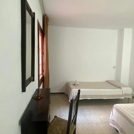 Clipper Affiliated By Fergus Szálloda