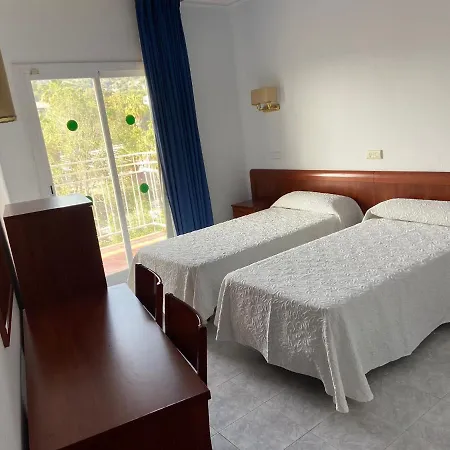 Clipper Affiliated By Fergus 