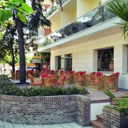 Clipper Affiliated By Fergus 